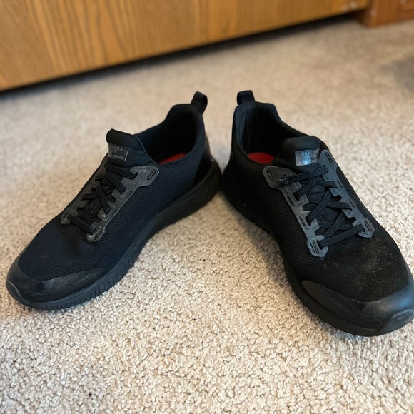 Sketchers Work Shoes (Slip Resistant) Women’s Size 9 - Picture 3 of 3